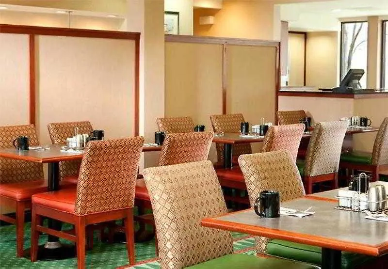 里士满西部万怡酒店